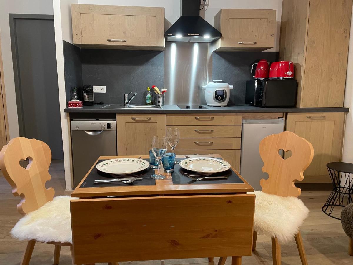 T2 30M2 Plein Centre, Lit Fait, Linge Fourni, Wifi Apartment โกเตอเรต์ ภายนอก รูปภาพ