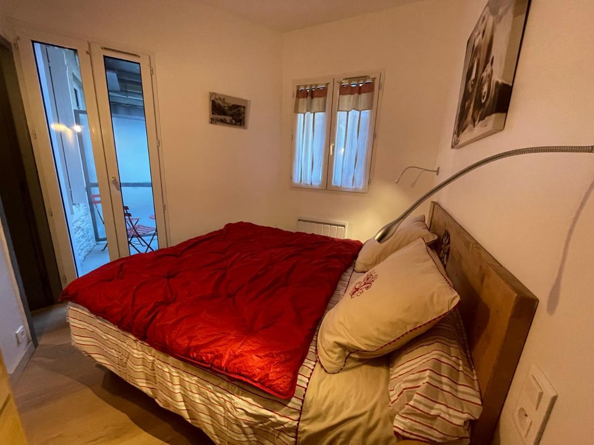 T2 30M2 Plein Centre, Lit Fait, Linge Fourni, Wifi Apartment โกเตอเรต์ ภายนอก รูปภาพ